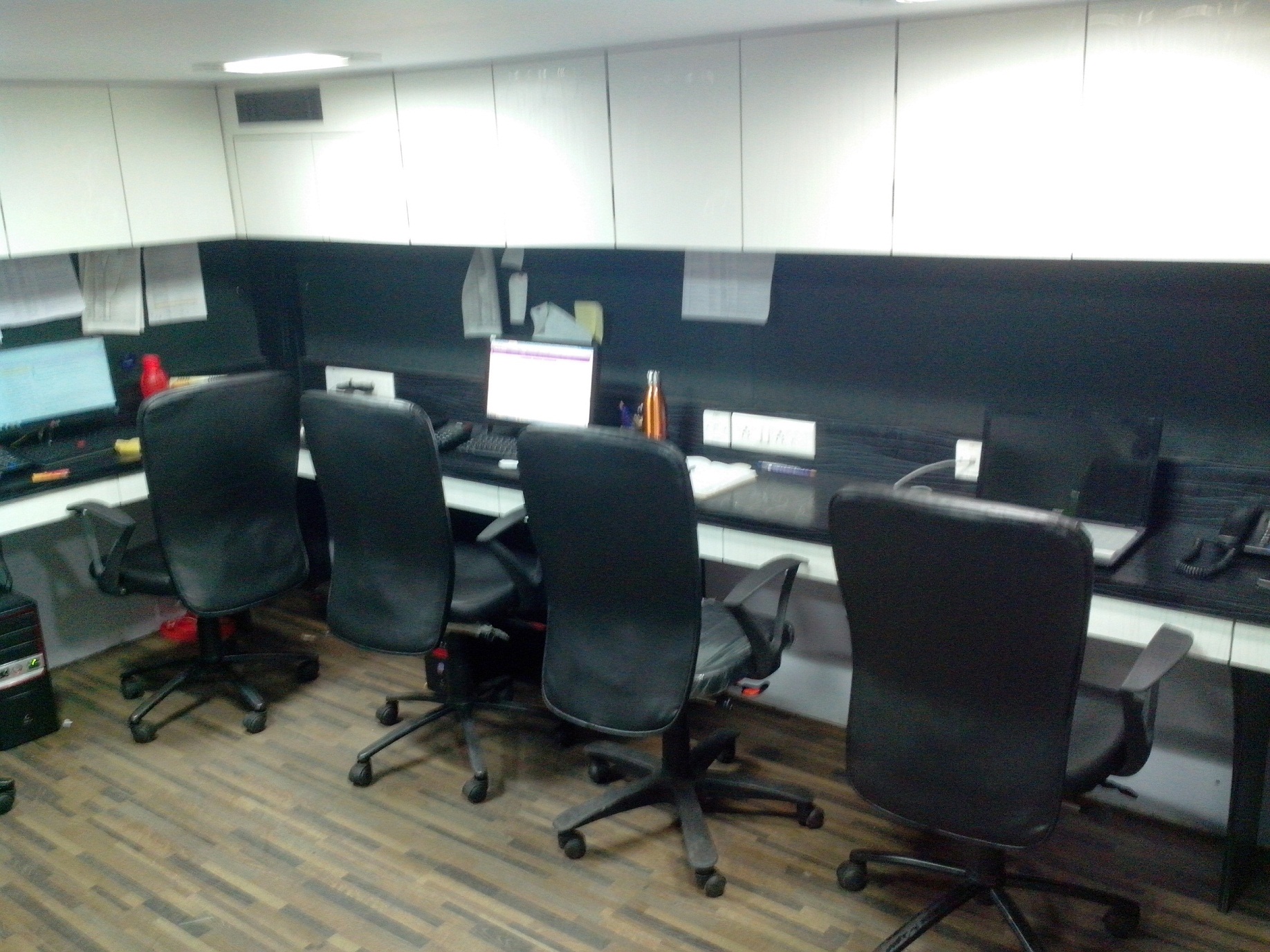 Commercial Office Space for Sale in Dreams Mall, Near Station, L.B.S Road , Bhandup-West, Mumbai